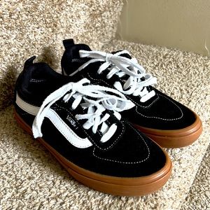 VANS Kyle Walker Pro Black/Gum Sneakers Size 4 🔸